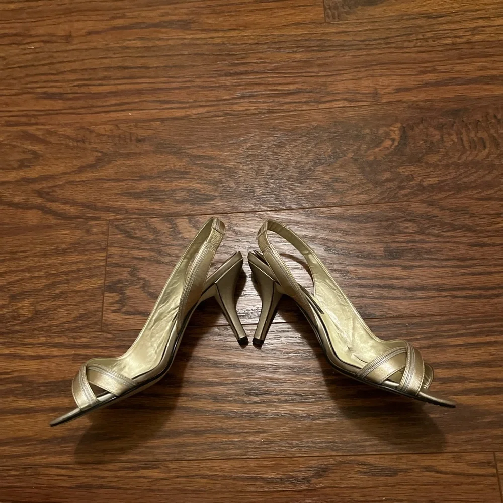 CAPARROS METALLIC Gold SPECIAL OCCASION FORMAL HEELS